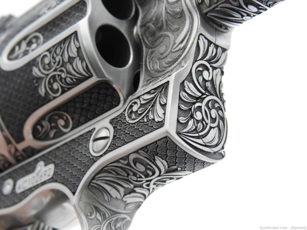 Extremely Rare Collectible Stunning Custom Engraved Colt Anaconda 4" 44 MAG-img-28