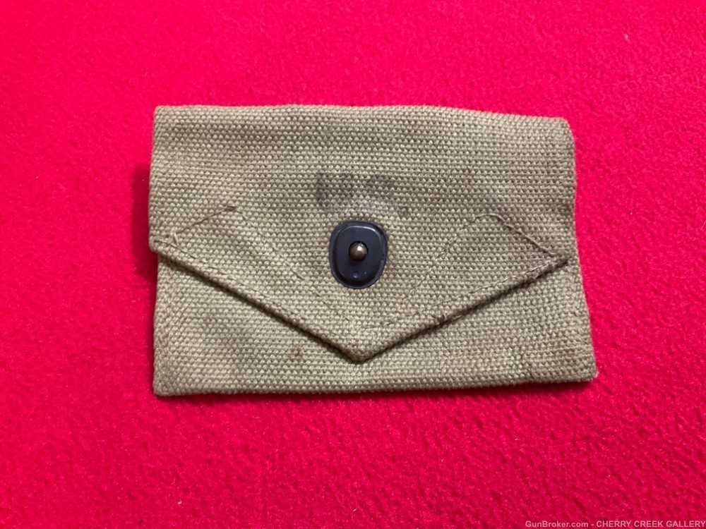 Vintage WW2 US military medic pouch 1943 BAB CO. canvas original GI ISSUE -img-0