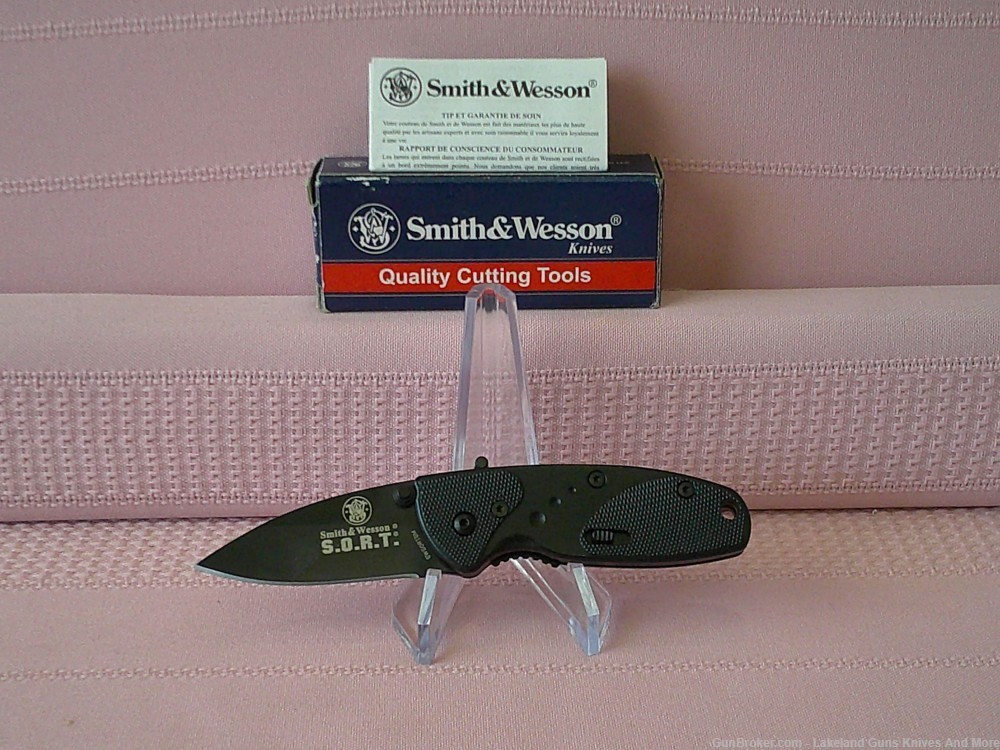 SMITH & WESSON SWSORTBM (SPECIAL OPERATION RESCUE TEAM BLACK MEDIUM) Knife-img-2