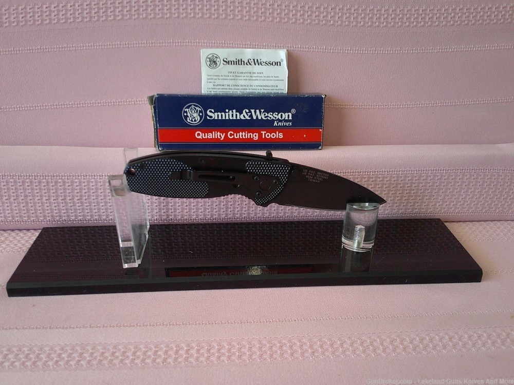 SMITH & WESSON SWSORTB (S.O.R.T. SPECIAL OPERATION RESCUE TEAM BLACK) Knife-img-1