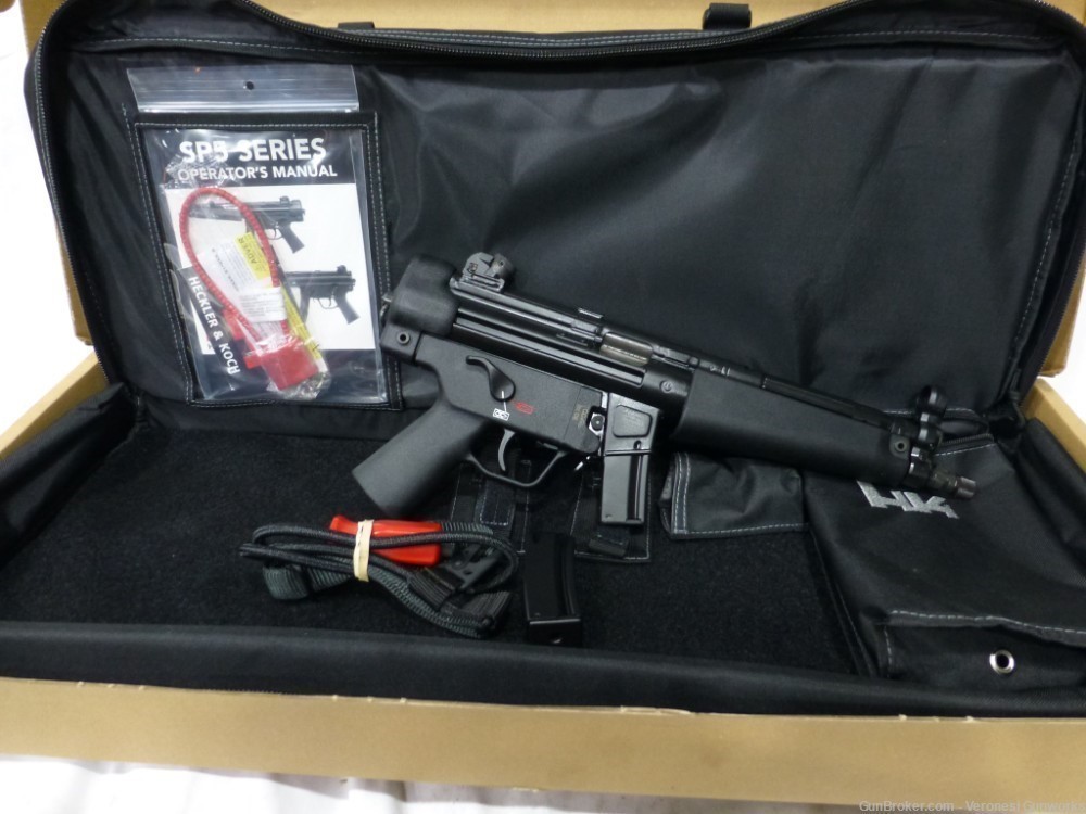 NIB HK SP5 Pistol 9mm (2) 10 rd  Sling Black Soft Case 81000478-img-0