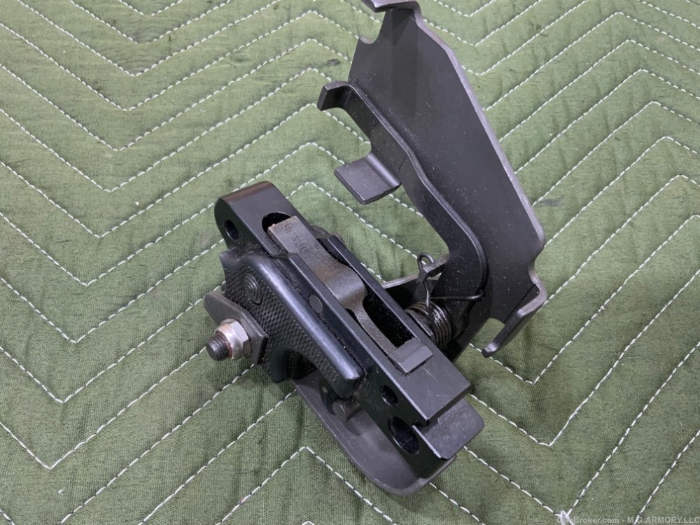 M240D  trigger assembly new old stock.-img-4