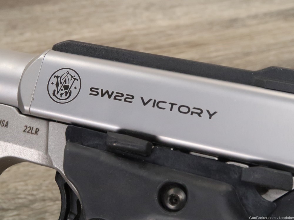 Smith & Wesson Model SW22 Semi Auto Pistol .22 LR 5-1/2"-img-11