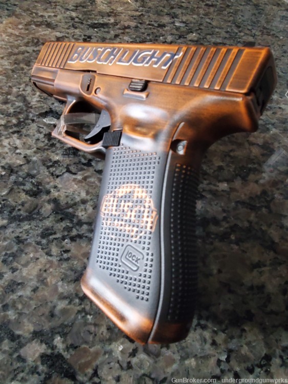 Glock G45 9mm Busch Light Theme LNIB-img-11