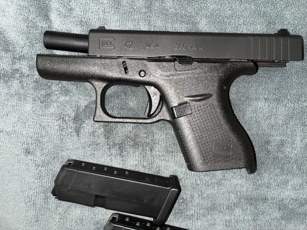 Glock Model 42 .380 ACP WITH 3.25” barrel (Factory New)-img-5
