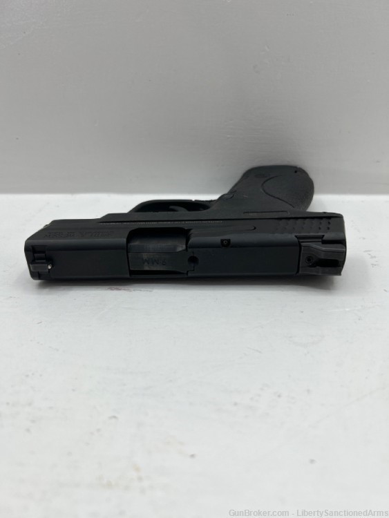 Smith & Wesson M&P 9 hield Semi Auto Pistol Extra Magazines Box-img-5
