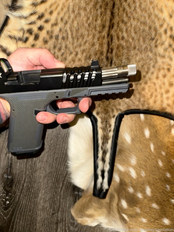 P80 Glock 9mm CUSTOM CUT SLIDE Vortex Razor RMR Fluted Barrel Zev-img-2