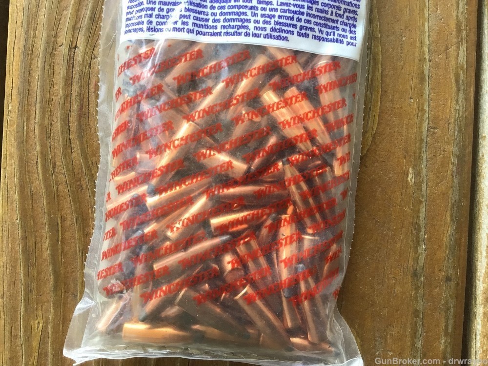 Winchester 243 Cal. 80 Grain Pointed Soft Point - Sealed bag of 100-img-1