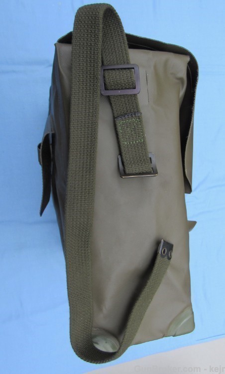 Dutch M.52  FAL Late Gear w/ Large + Small Packs, Canteen, Shovel Carrier-img-37