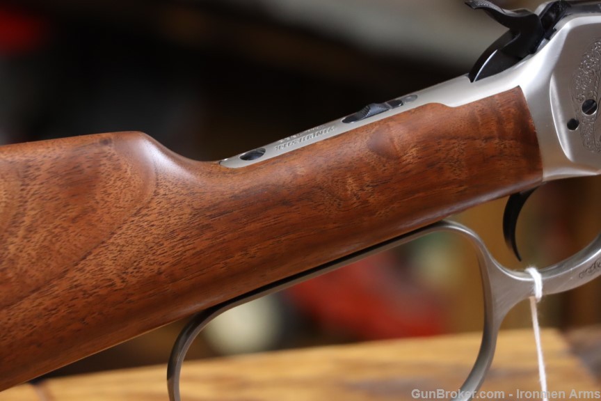 Winchester John Wayne 1892 High Grade Carbine in Box Mint 44-40 WCF -img-13