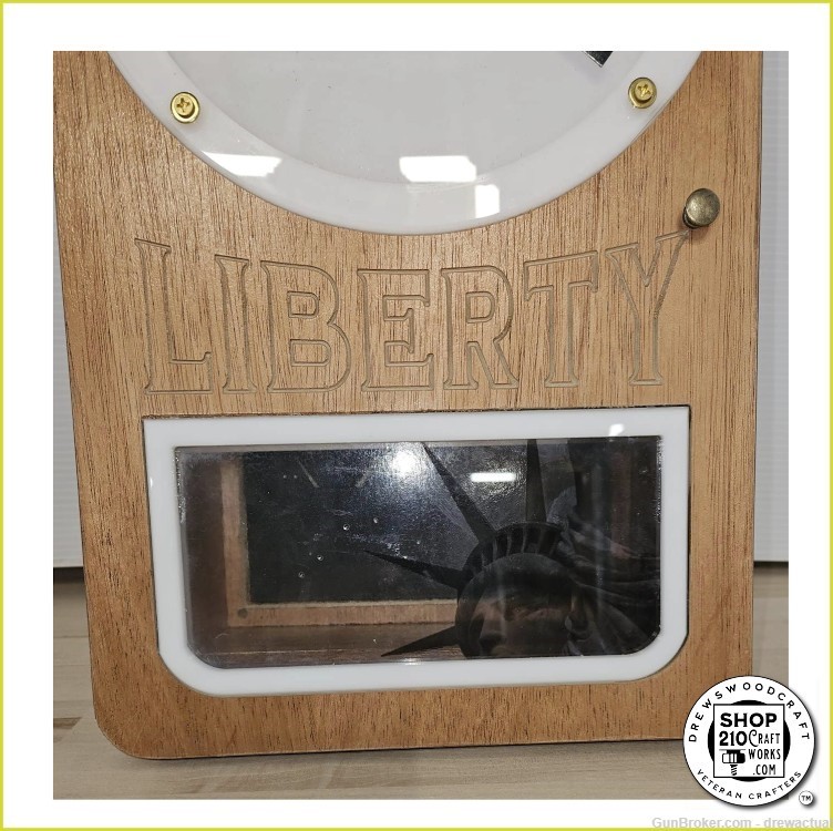 Liberty Model Wall Clock Hidden RFID/NFC Safe-img-3