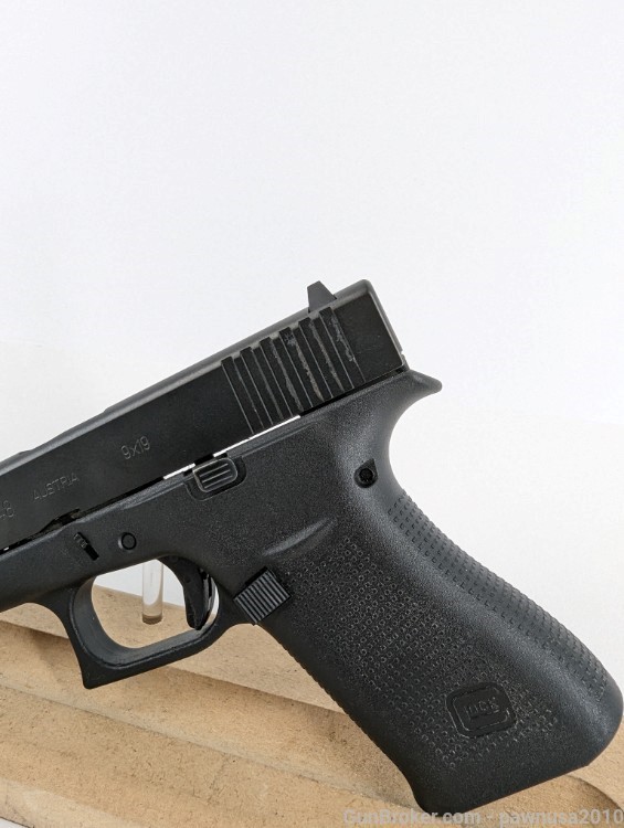 Glock G48 9mm w/ 2 Magazines & Case-img-4