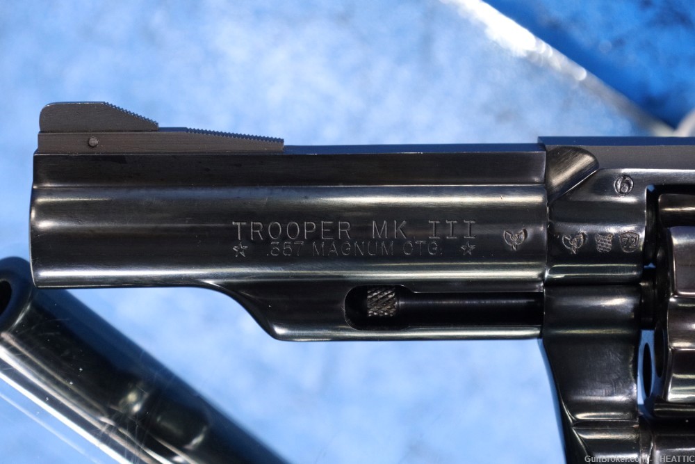COLT TROOPER MK III 4" 357 MAG REVOLVER BLUED/WOOD GRIPS MFG 1971 C&R ELI-img-7