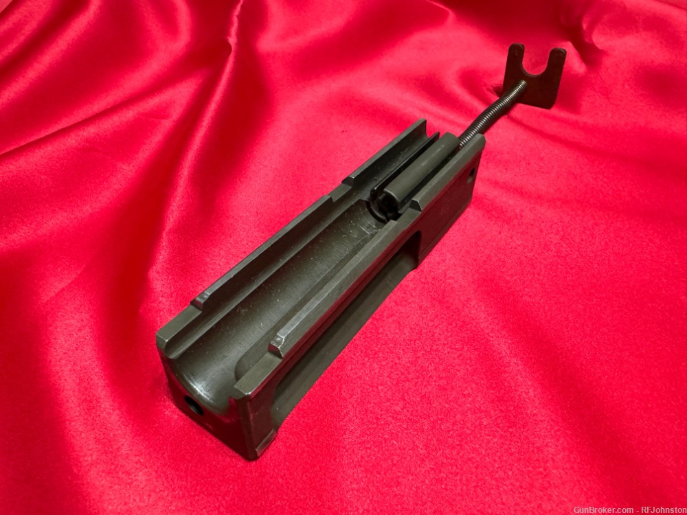 UZI 9mm Full Auto Bolt with recoil spring-img-0