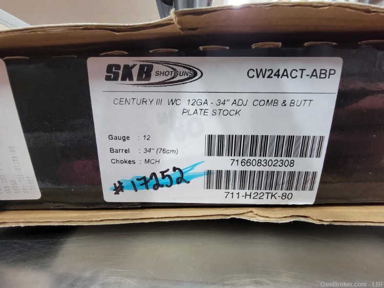 SKB Century III Trap 12ga 34" Bbl. Adj. Comb and Butt-img-11