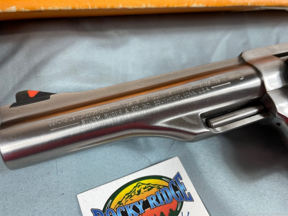 Ruger Stainless Redhawk .44 Magnum 5.5" + Presentation Grips  (sp) -img-7