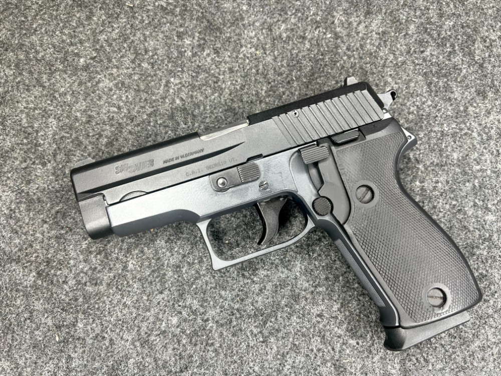 Sig Sauer P6 West Germany Police p225 9mm 1981-img-1