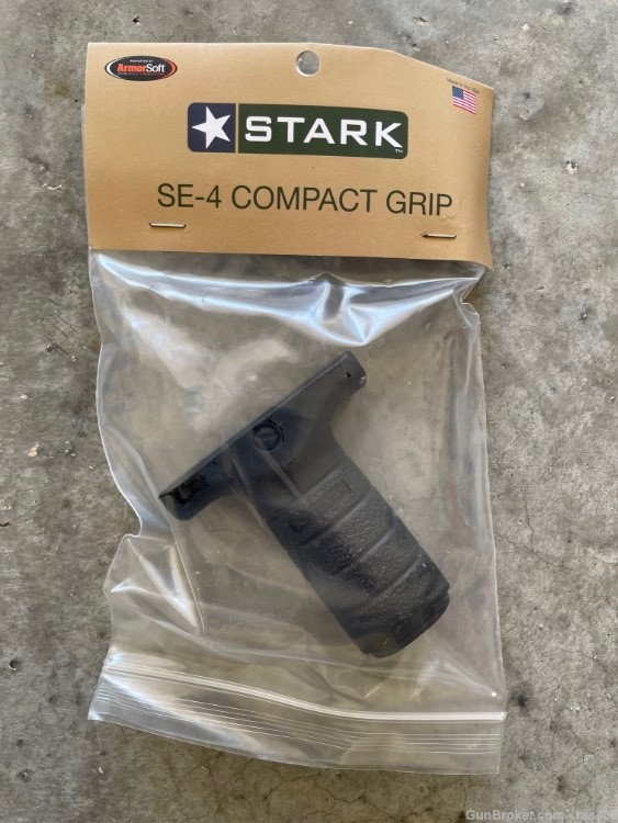 Stark Equipment SE-4 Compact Forward Grip-img-0