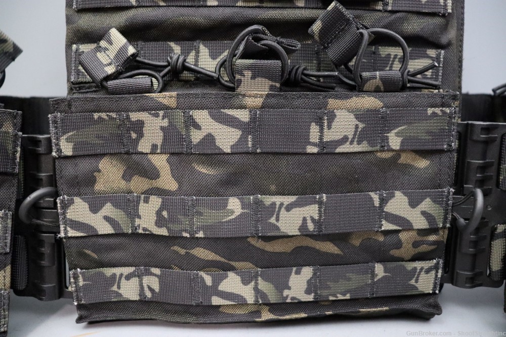 Multicam Black Plate Carrier w/ Steel lvl III Plates & Pouches-img-11
