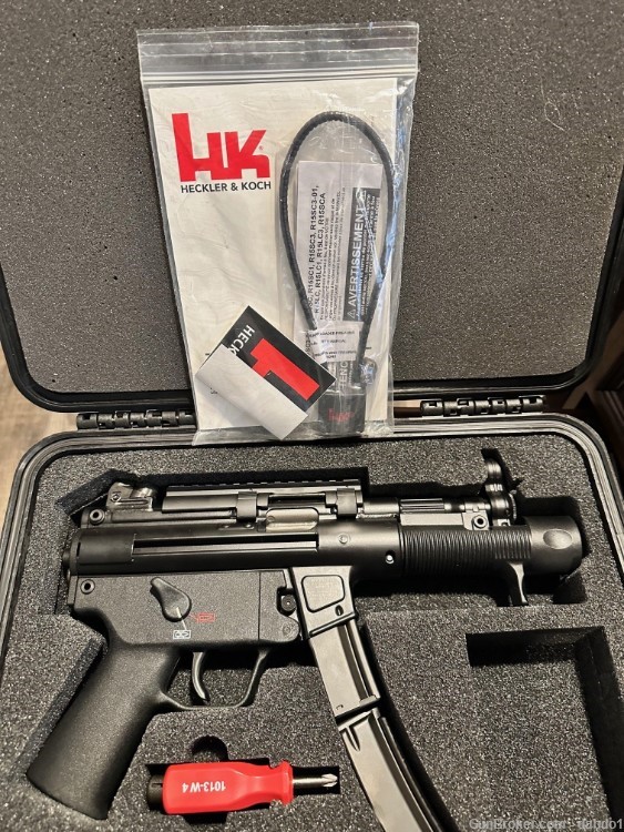 HK SP5K 9mm Luger 5.83" Barrel, two 10+1Mags and INCLUDES 6-30 Round Mags -img-1