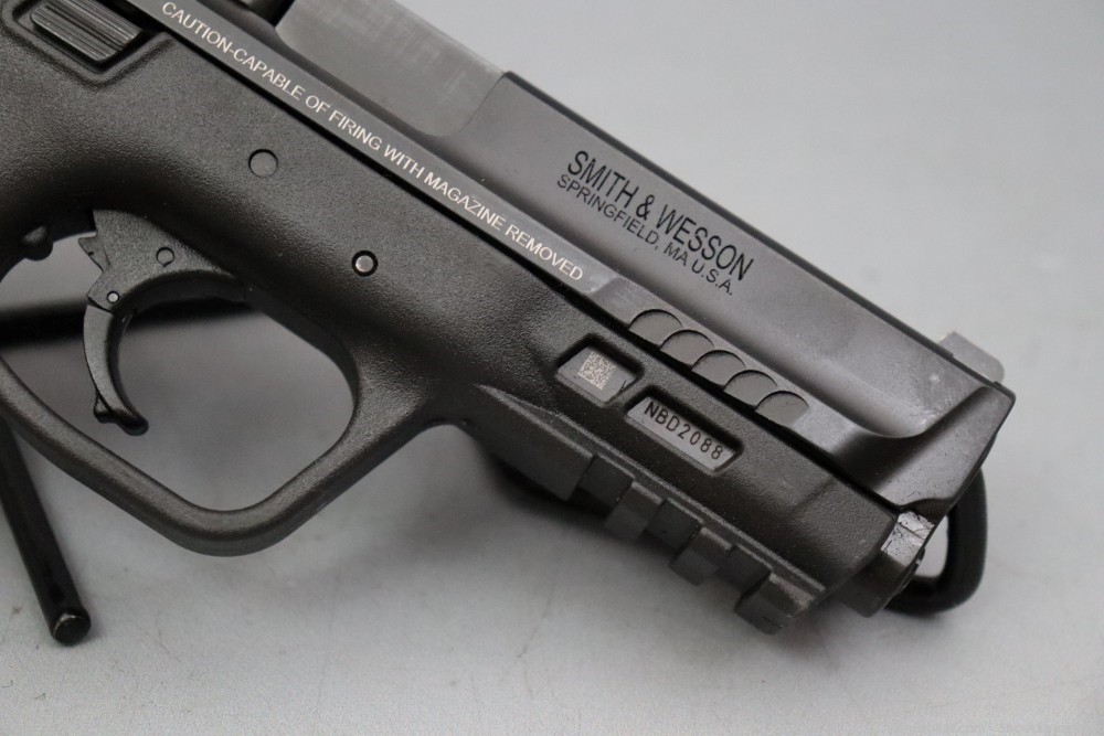 Smith and Wesson M&P9 M2.0 9mm 4.25" -img-3