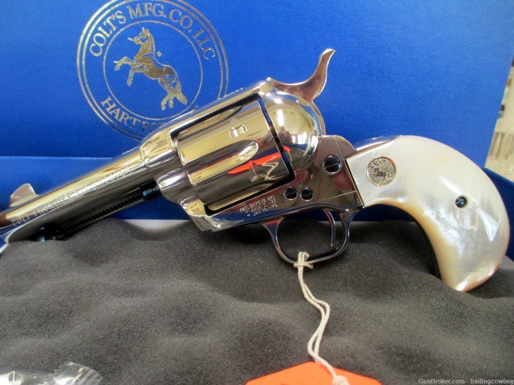 COLT SAA 4" NICKEL FRONTIER SIX SHOOTER IN 44-40 WITH EJECTOR ROD HOUSING-img-0
