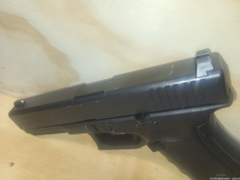 Glock 22Gen4 LE Trade-in,.40S&W, Used-img-3