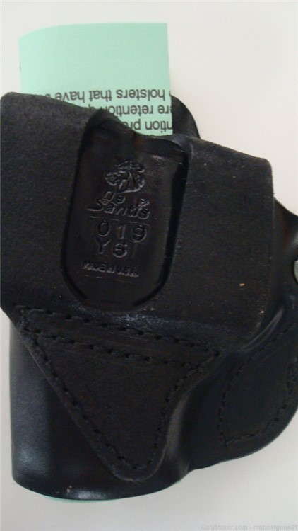 SCCY CPX-1 & CPX-2 Leather Holster RH by DeSantis Gunhide-img-2