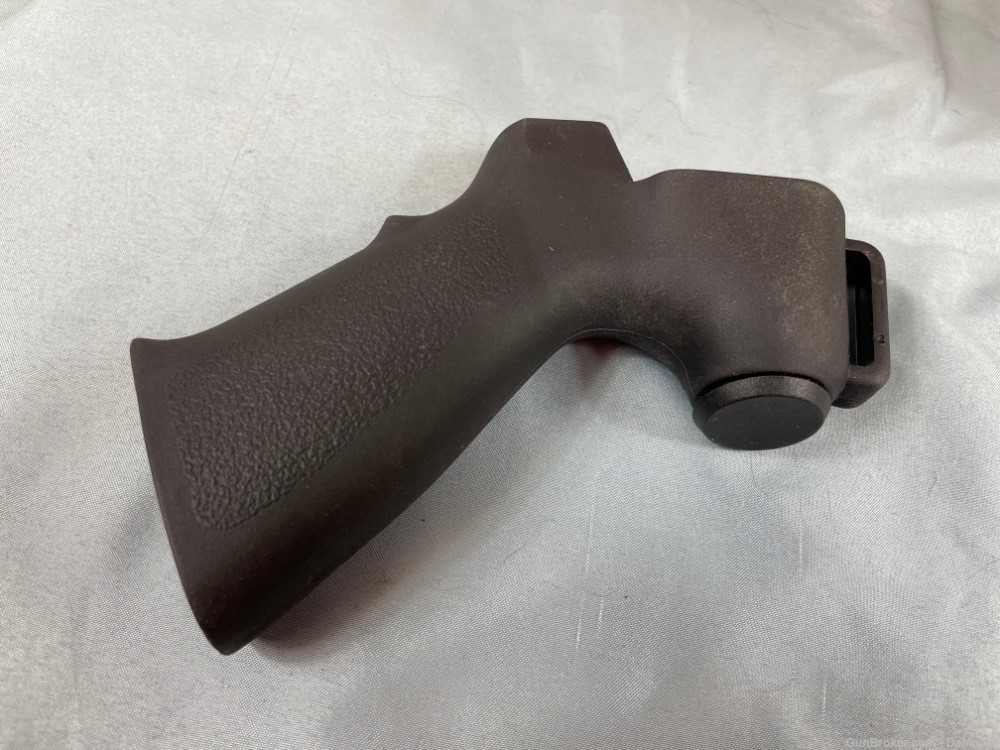 ATI Tactical Pistol Grip for Mossberg 500 Pump Shotguns (G16)-img-1