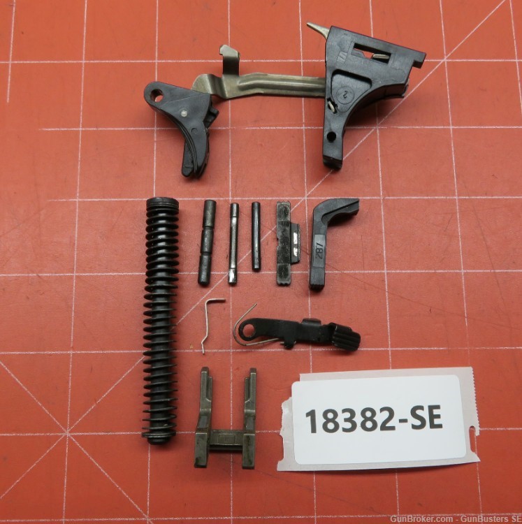 Glock 23 .40 S&W Repair Parts #18382-SE-img-1