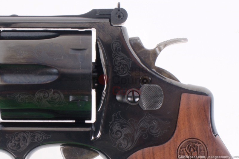 Smith & Wesson - Model 29 Blue / Engraved -img-4