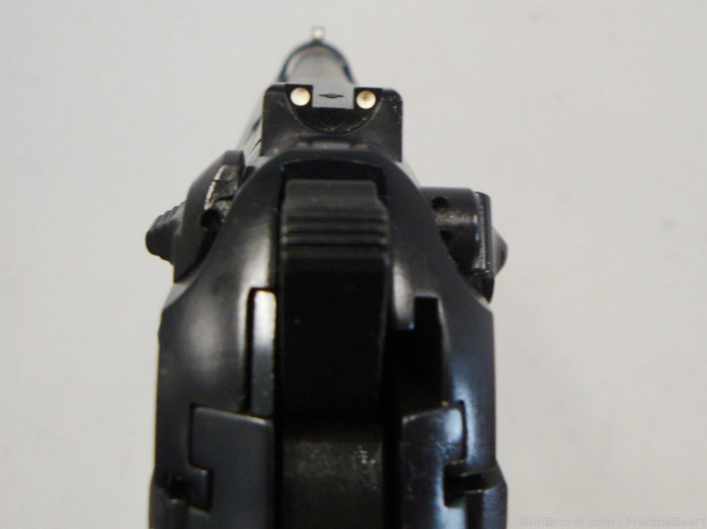 Beretta 92FS M9A1 9mm Pistol Blue Like New in Box -img-10