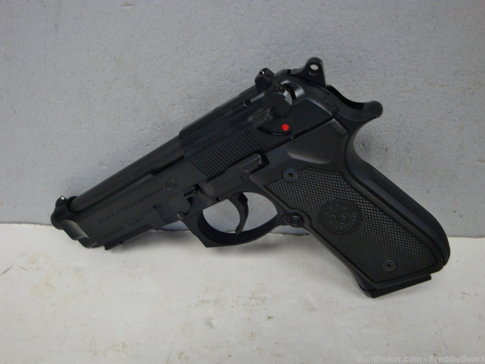 Beretta 92FS M9A1 9mm Pistol Blue Like New in Box -img-2