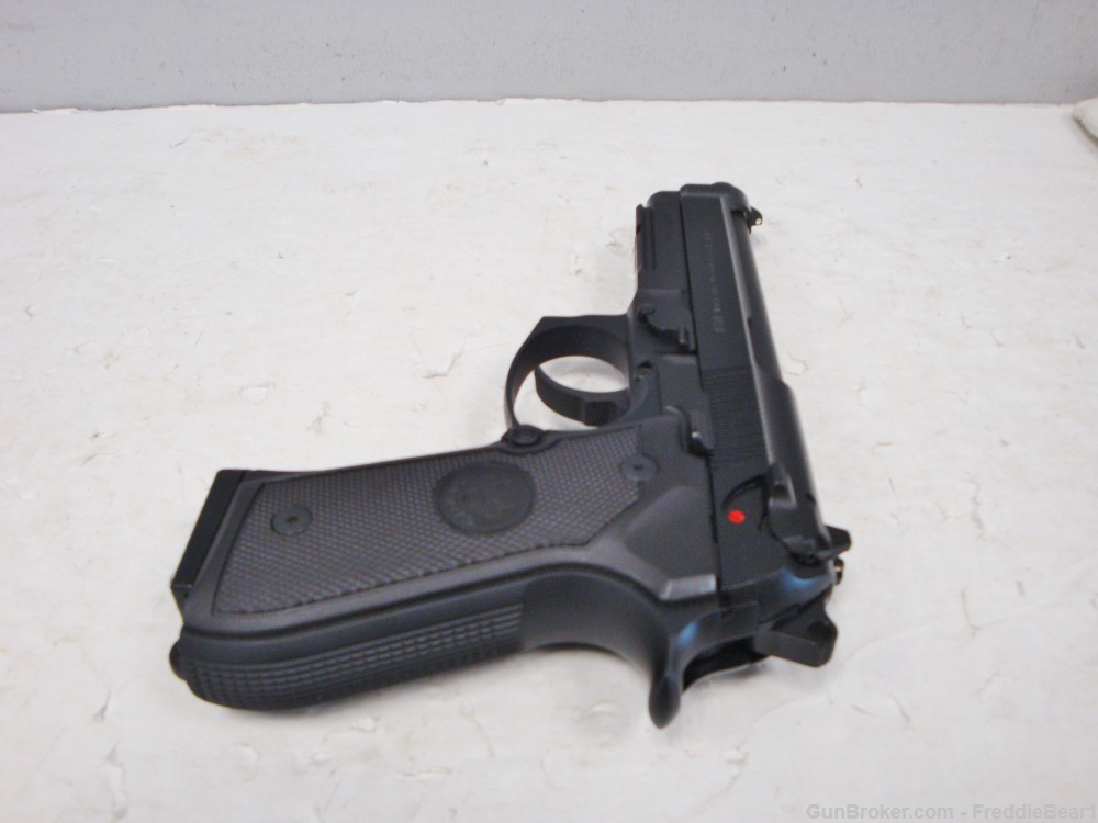 Beretta 92FS M9A1 9mm Pistol Blue Like New in Box -img-19