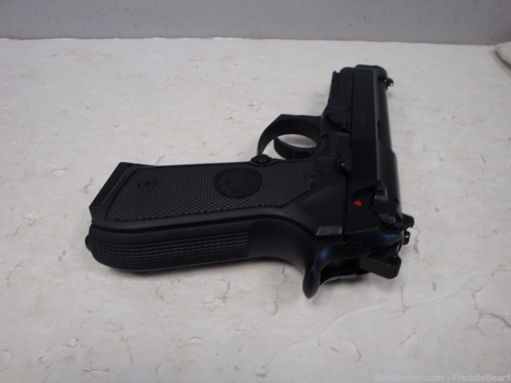 Beretta 92FS M9A1 9mm Pistol Blue Like New in Box -img-11