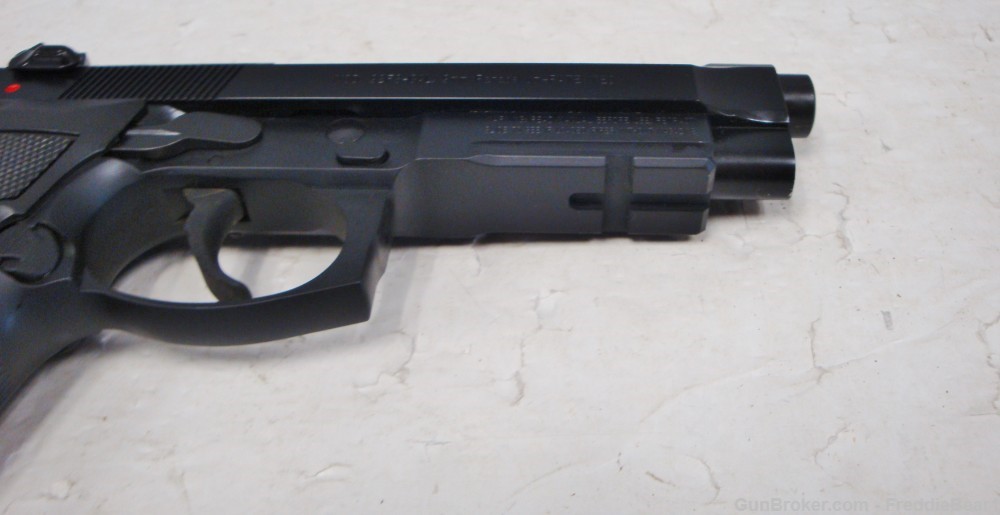 Beretta 92FS M9A1 9mm Pistol Blue Like New in Box -img-7