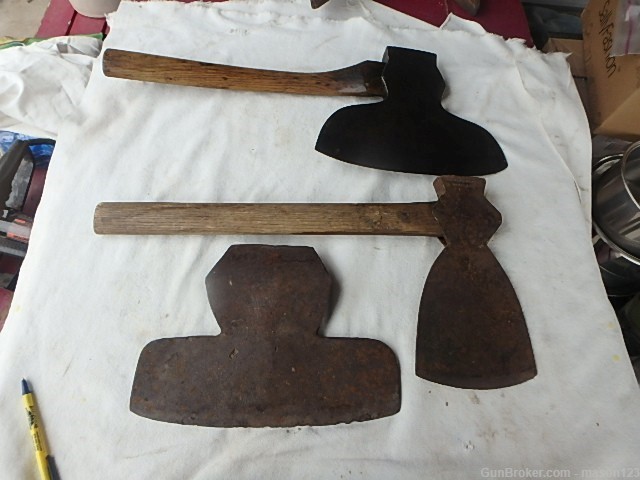 3 LARGE ANTIQUE AXE HEADS SUPER NEAT ABE LINCOLN STYLE ?-img-0