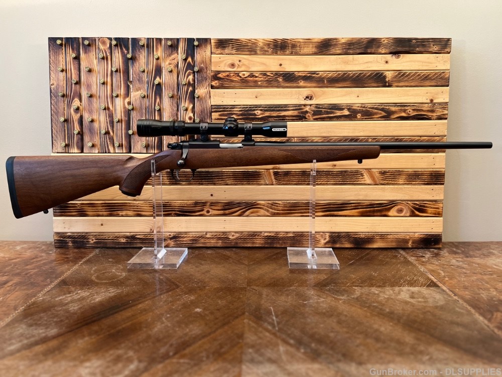 RUGER 77 77/22 BOLT ACTION BLUED FINISH AMERICAN WALNUT STOCK 20" .22MAG-img-0