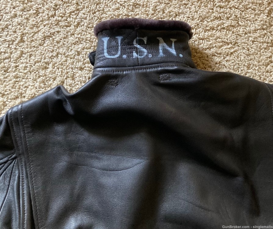 US NAVAL AVIATOR LEATHER JACKET SPEC M422 ALSO KNOWN AS THE G-1.-img-3