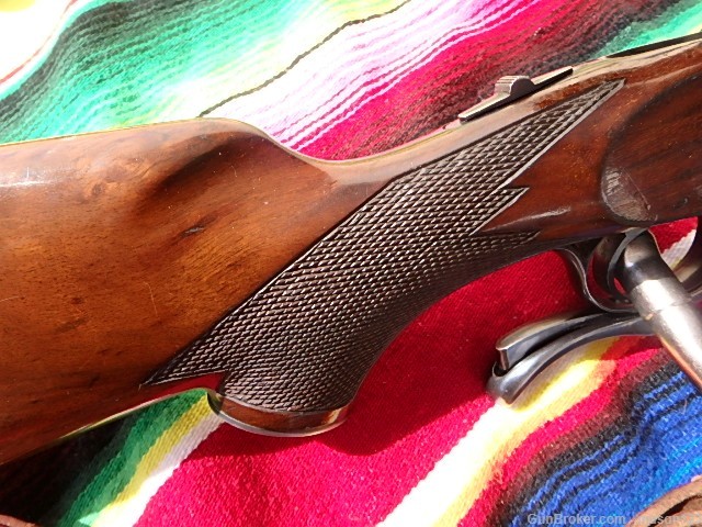 270 WEATHERBY CAL IN A RUGER NO 1 PLUS     6X18 REDFIELD-img-3