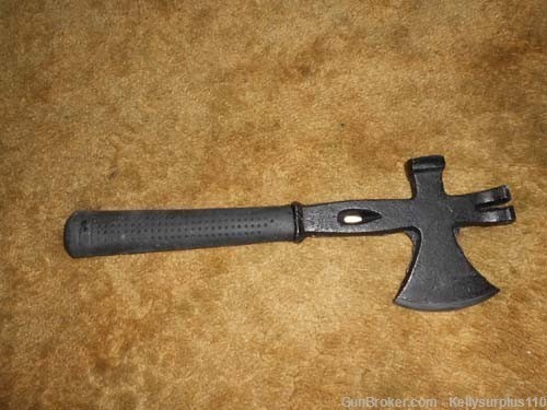 Multi Use Axe With Rubber Handle-img-0
