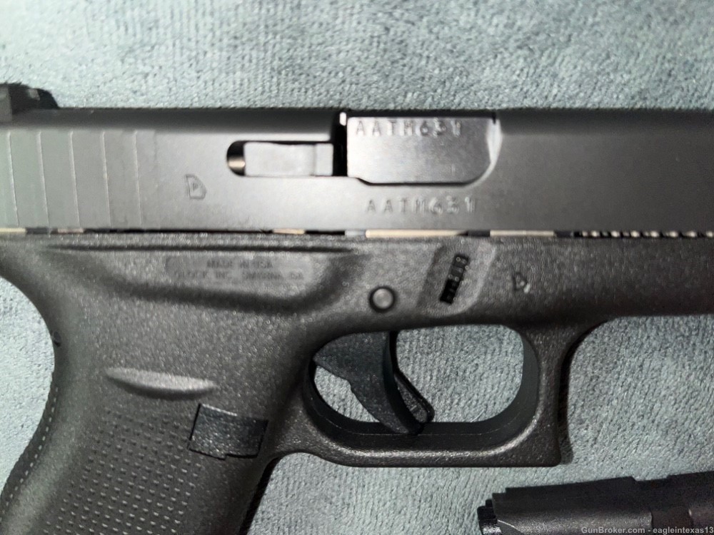 Glock Model 42 in .380 ACP with 3.25” barrel (Factory New)-img-4