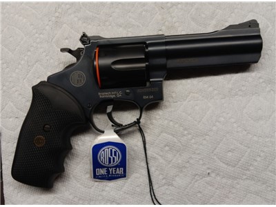Rossi RM64 357 Mag / 38SPL 6 Shot Revolver