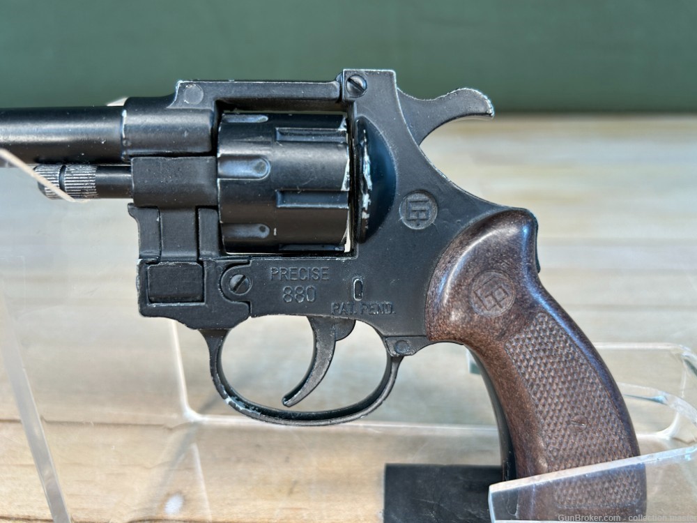 Italian Made Precise Model 880 .22 Blank Firing Starter Pistol Snub Nose -img-4