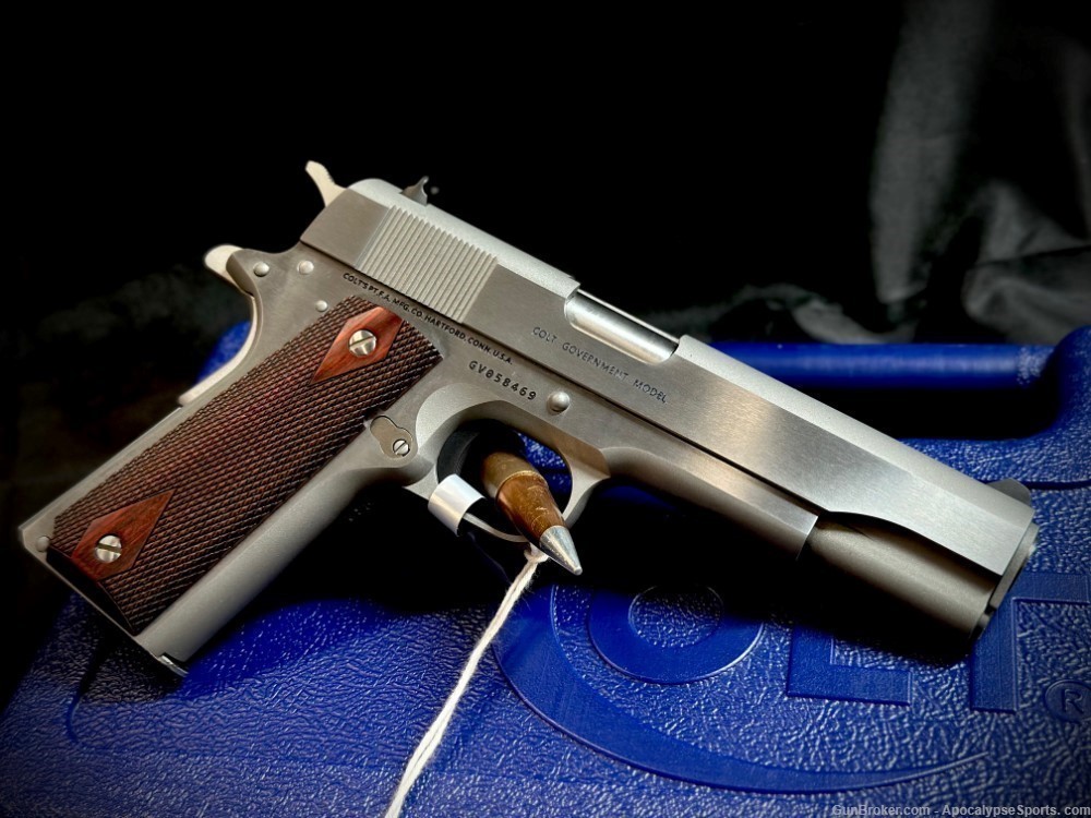 Colt 1911 45acp Colt-1911 Classic Stainless 1911 Colt O1911C-SS-img-0