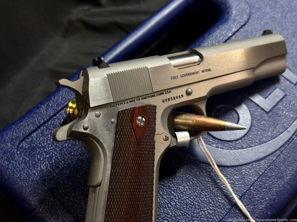 Colt 1911 45acp Colt-1911 Classic Stainless 1911 Colt O1911C-SS-img-3