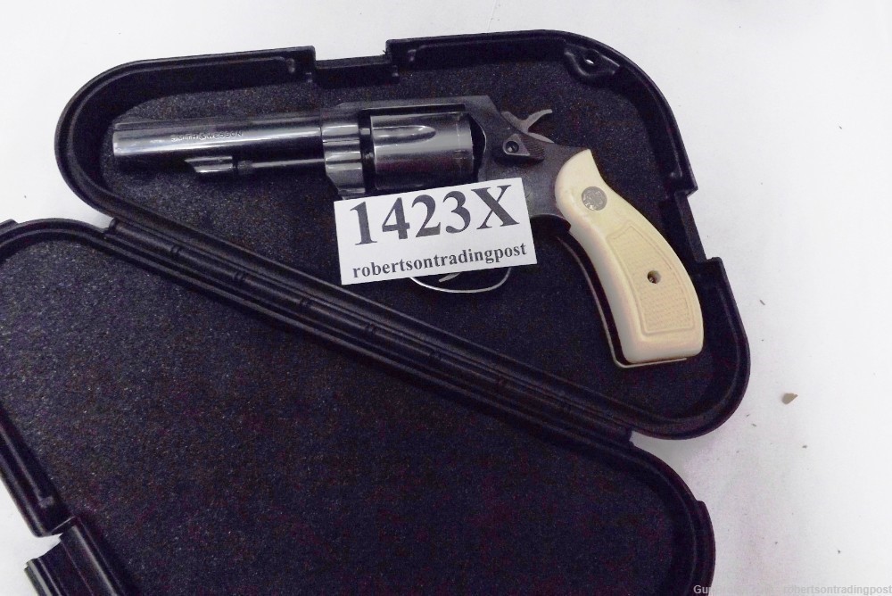 Plano Black Handgun Case fits 4 inch Revolver 5 inch Auto Like New 1423 -img-4