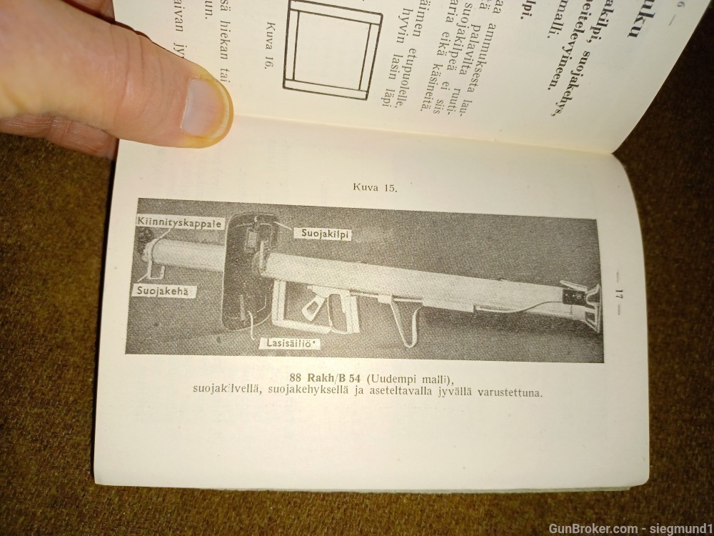 WWII manual for Panzerfaust & PanzerSchreck anti-tank weapons, Original -img-8