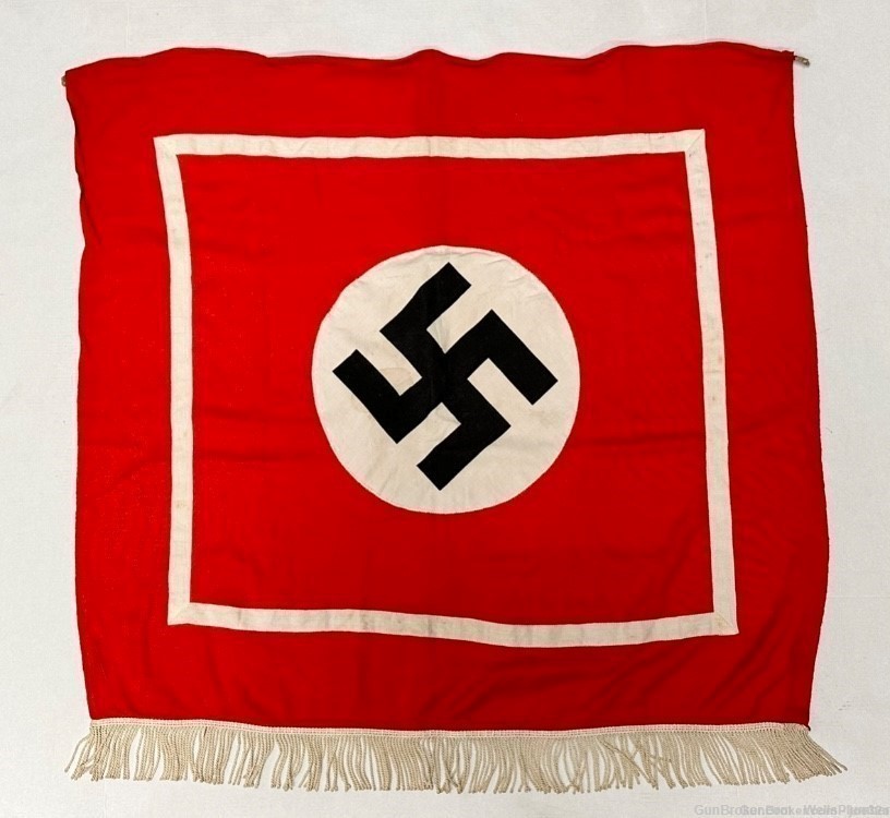 GERMAN WWII NSDAP SA POLITICAL PODIUM BANNER WITH FRINGE & CLIPS PRE-1945-img-0