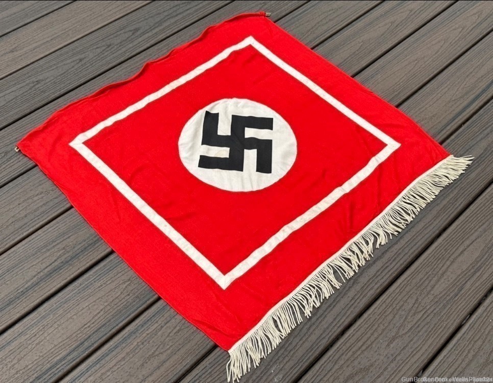GERMAN WWII NSDAP SA POLITICAL PODIUM BANNER WITH FRINGE & CLIPS PRE-1945-img-7